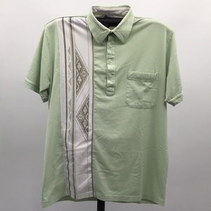 This GABICCI - XL - 4 Button Polo Shirt